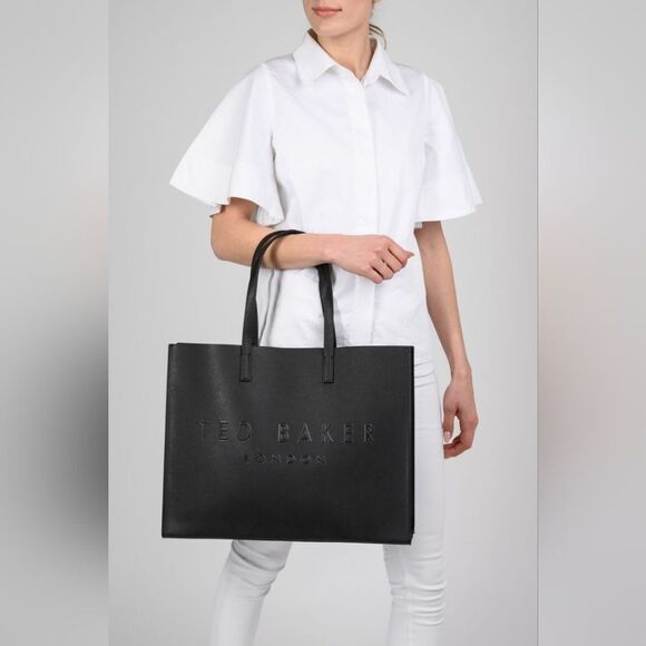 Ted Baker - Picture 12 of 12